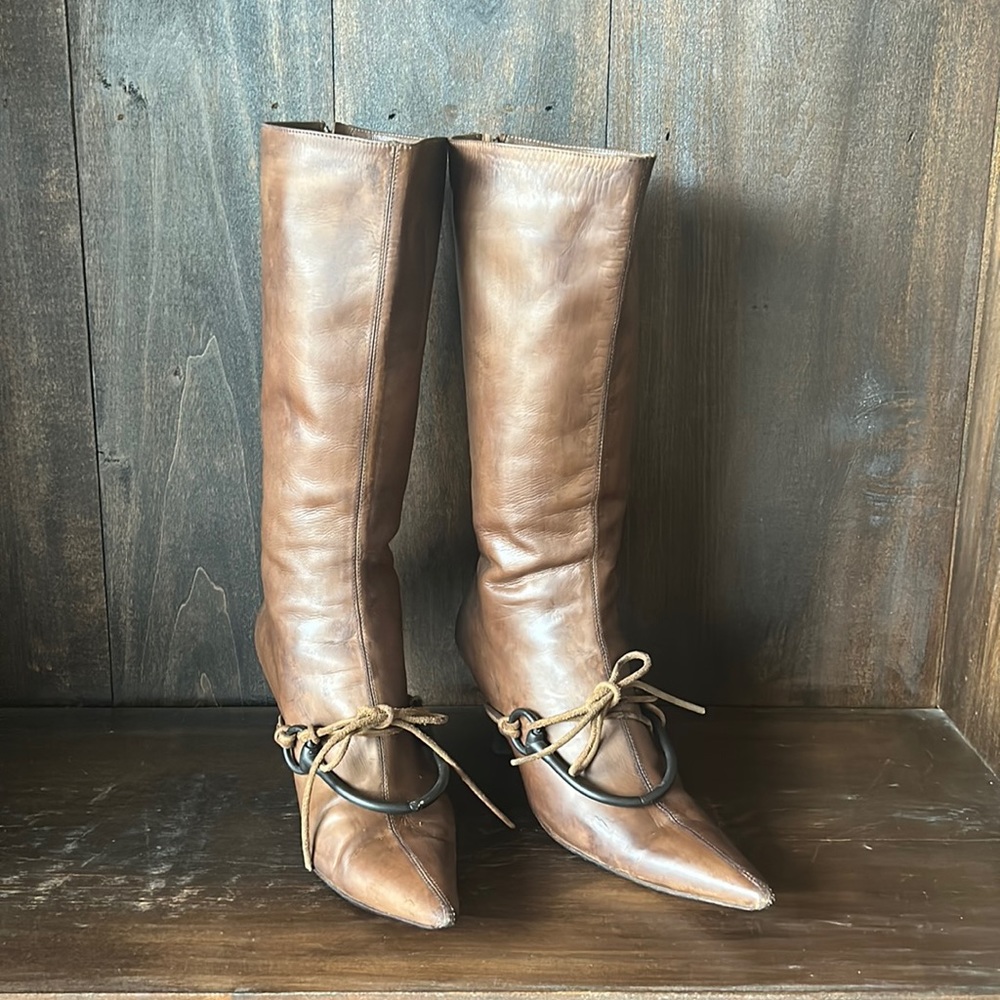 Gucci equestrian boots size 10B (used)